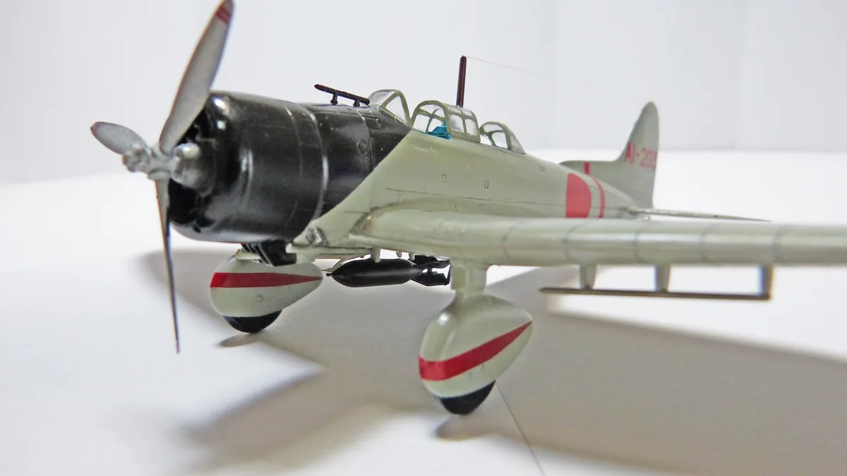 九九式艦上爆撃機 4