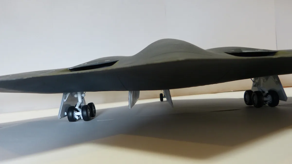 B-2 スピリット 16
