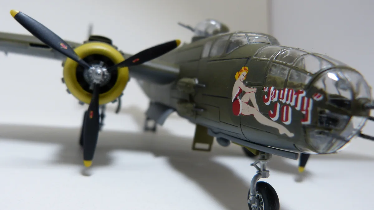 B-25J ミッチェル 22