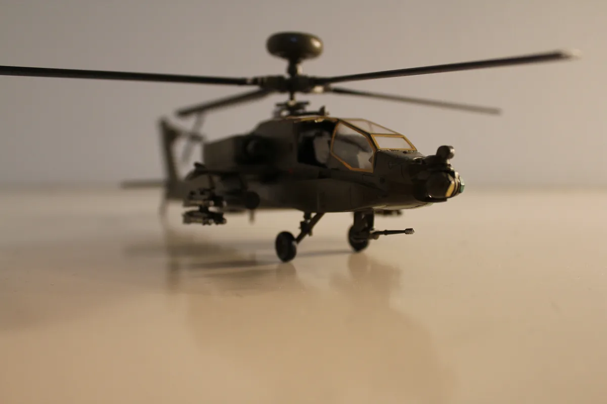 AH-64 アパッチ 9