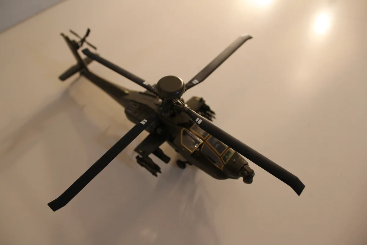 AH-64 アパッチ 10