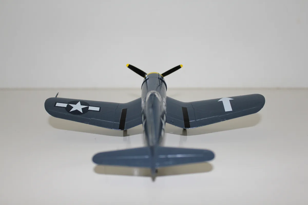 F4U コルセア 3