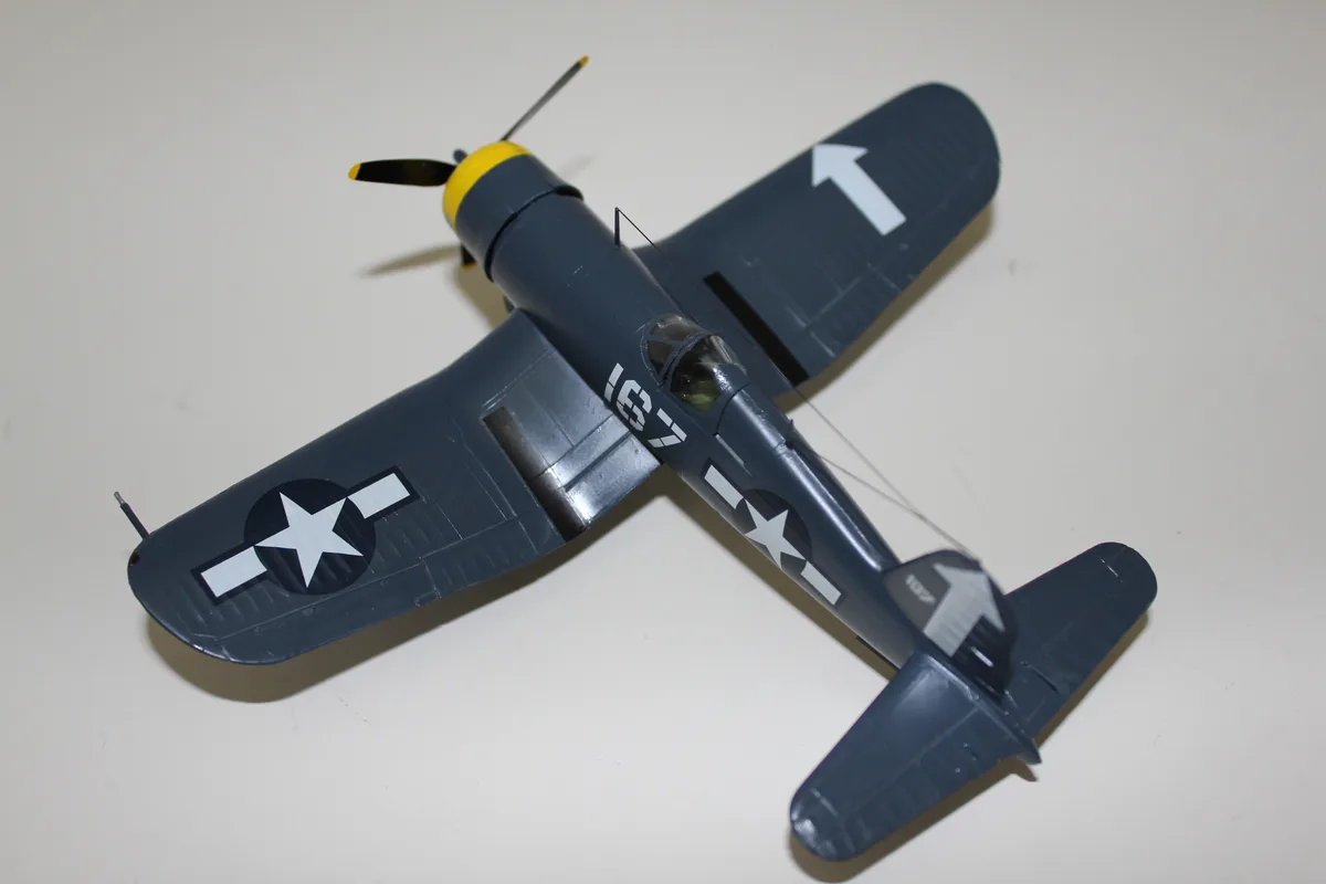 F4U コルセア 10