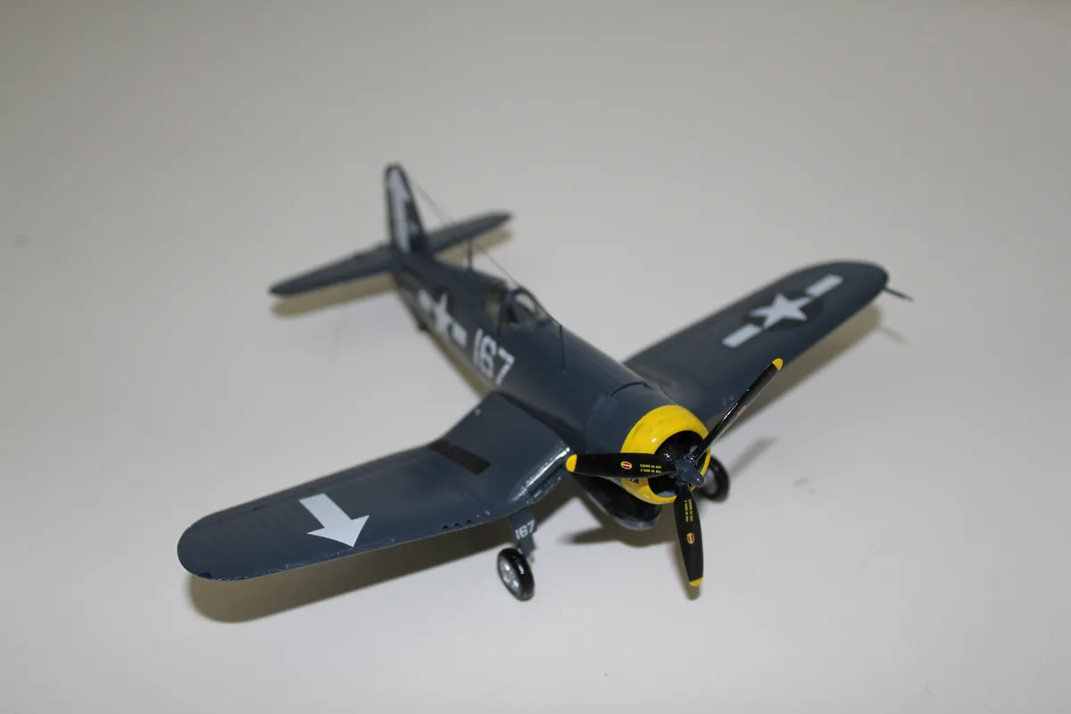 F4U コルセア 12