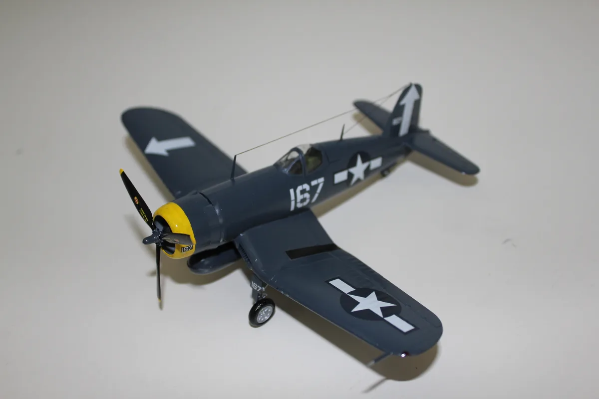 F4U コルセア 13