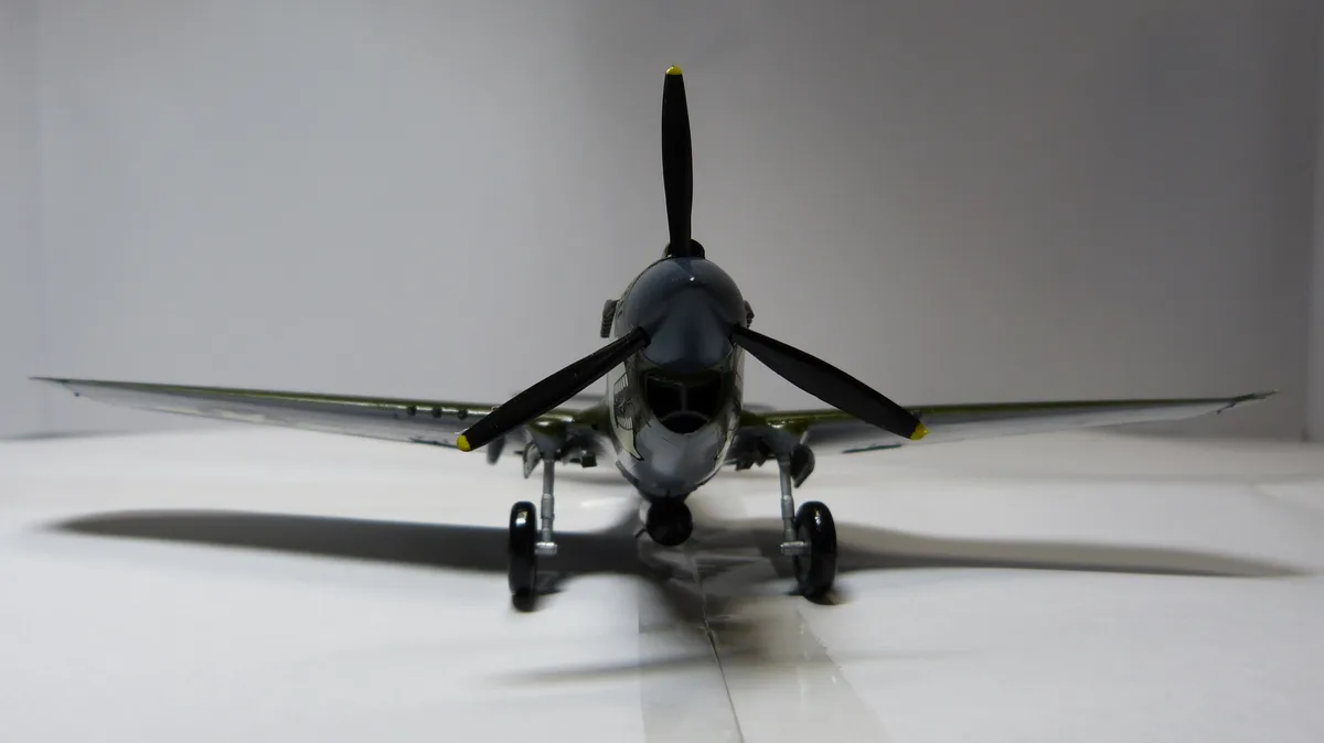 P-40 ウォーホーク 2