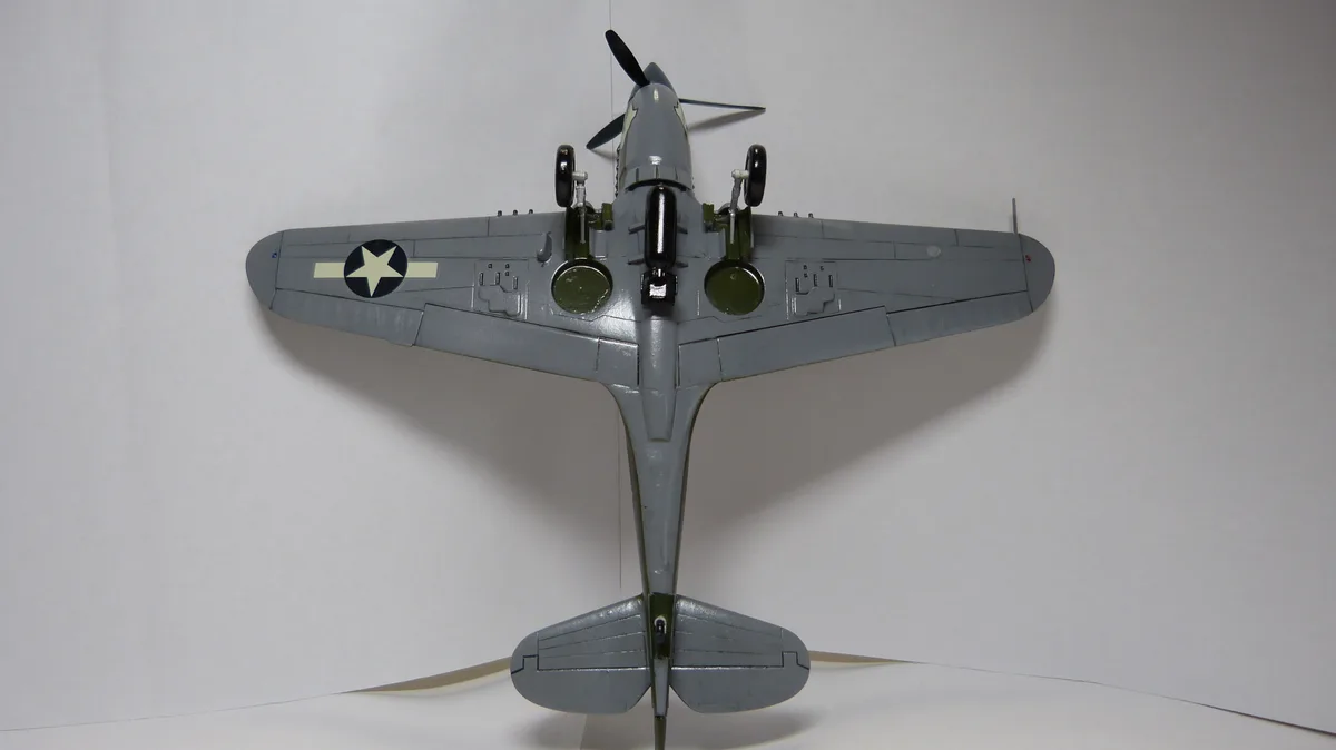P-40 ウォーホーク 10