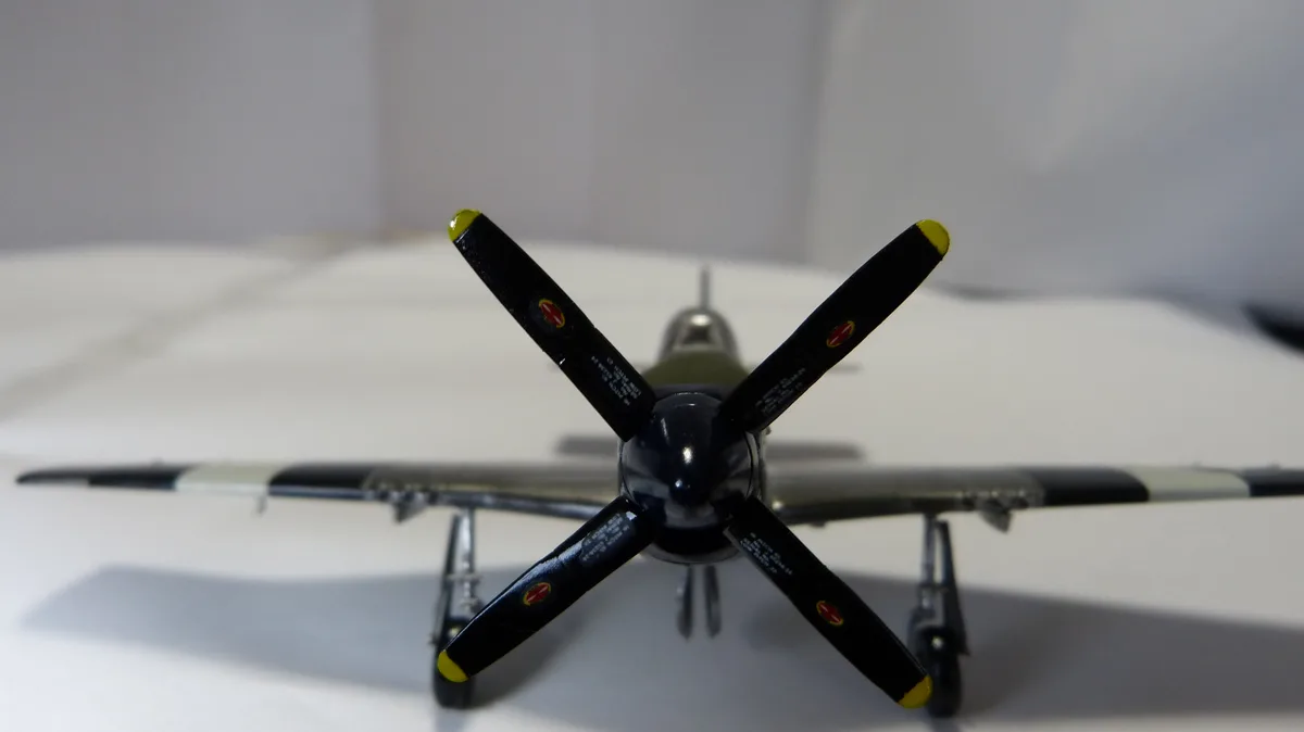 P-51 マスタング 9